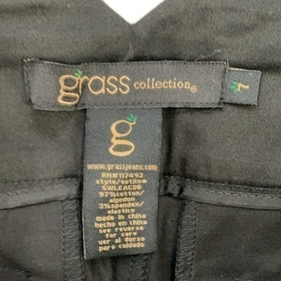 grass collection | Black Capri Pants - Picture 4 of 5